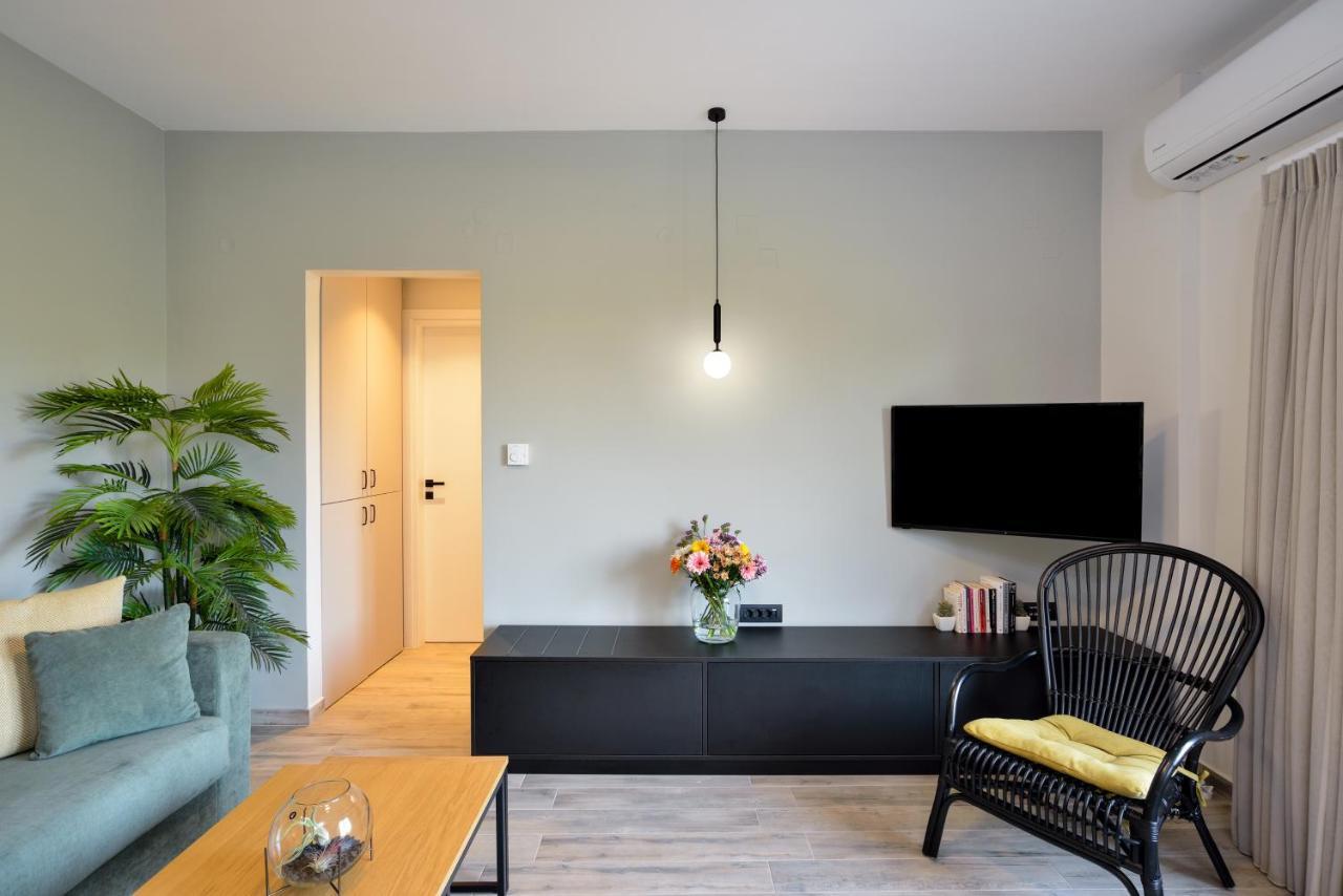 Dandelion Apartments Chania  Bagian luar foto