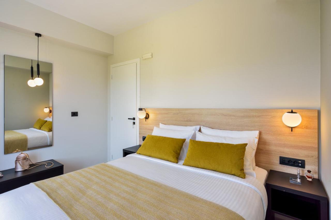 Dandelion Apartments Chania  Bagian luar foto